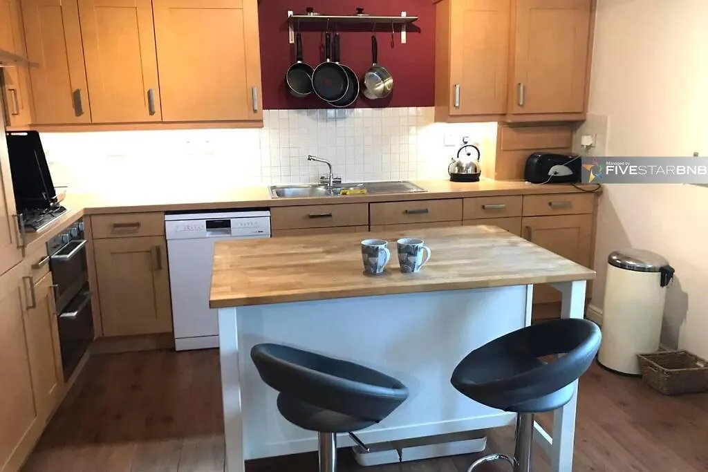 Apartmán Waterfront Living In Leith With Free Parking! Edinburgh