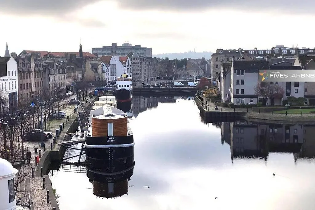 Waterfront Living In Leith With Free Parking! Lejlighed Edinburgh