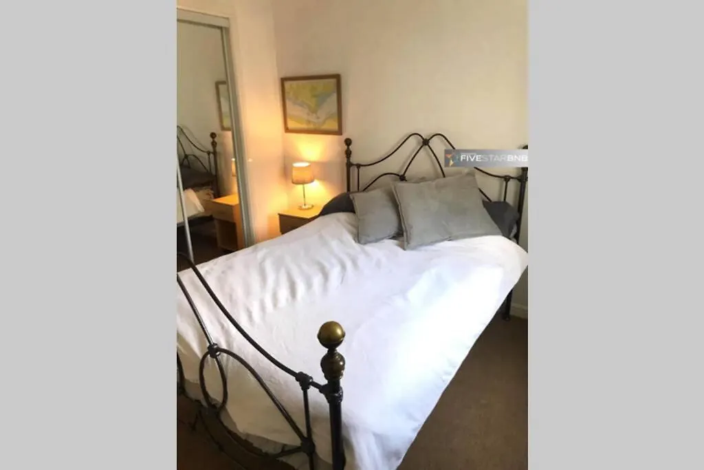 Appartement Waterfront Living In Leith With Free Parking! à Édimbourg Royaume-Uni